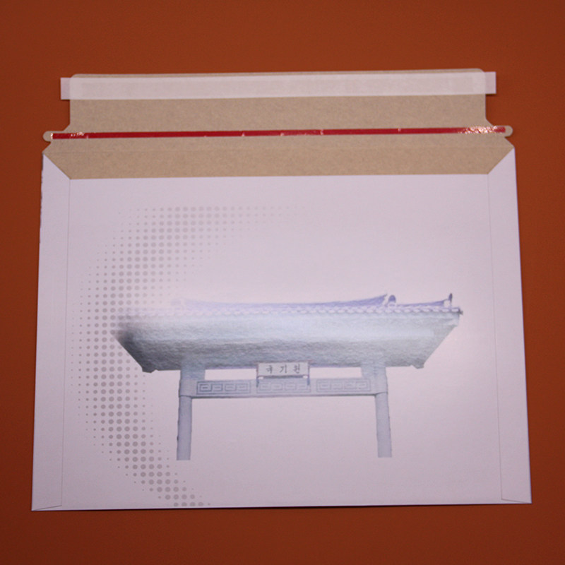 boardcard  envelope not bend